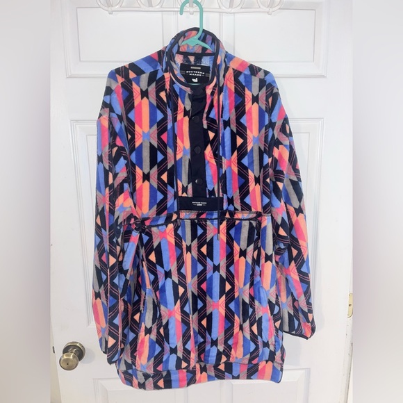 Southern Marsh Pullover - Picture 2 of 8